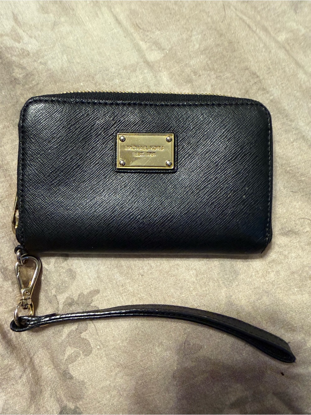 Michael Kors Black Zip Wristlet